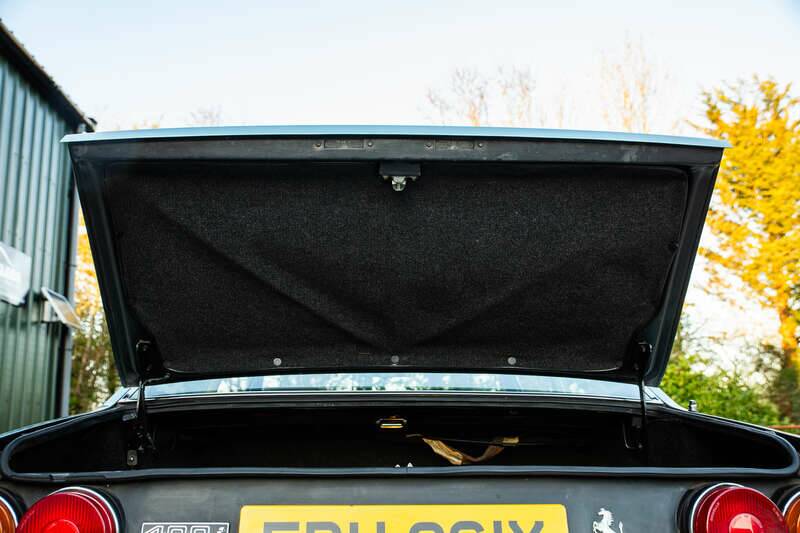 Bild 43/50 von Ferrari 400i (1980)