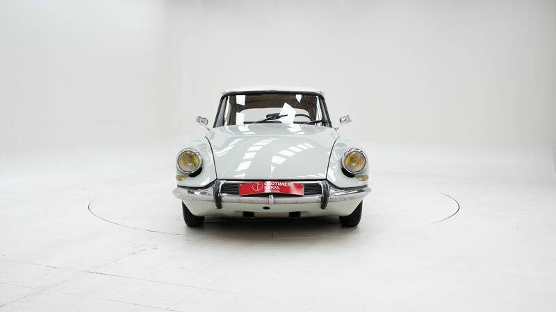 Bild 5/15 von Citroën ID 19 Break (1965)