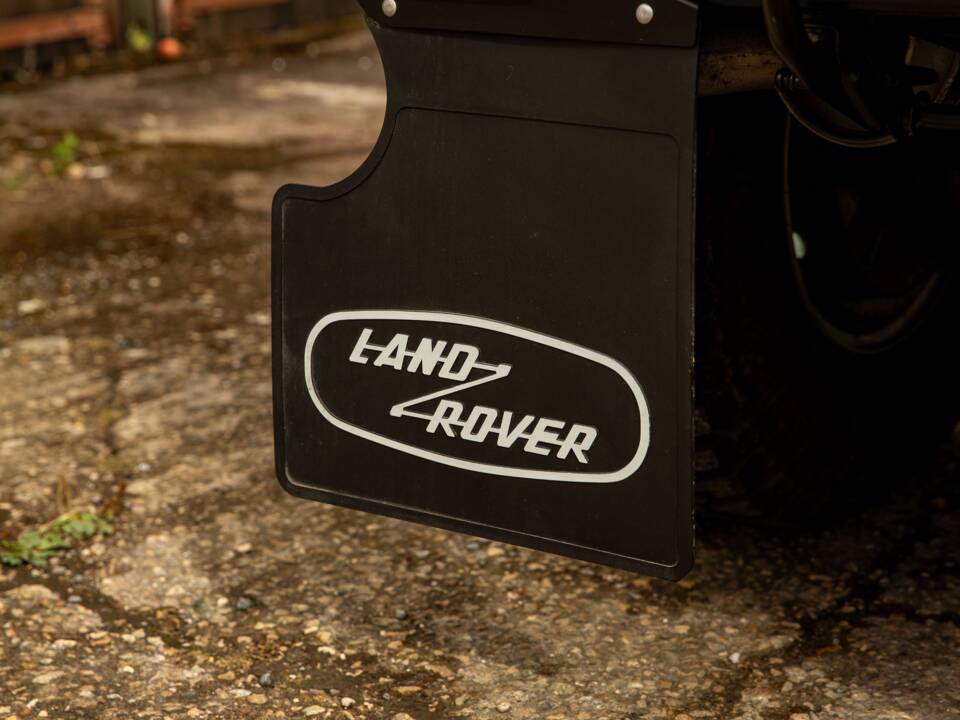 Bild 8/50 von Land Rover Defender 90 TD4 (2008)