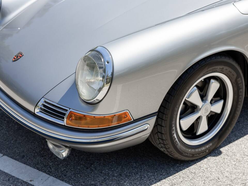 Image 6/22 de Porsche 912 (1969)
