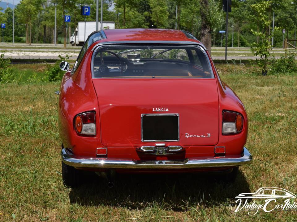 Image 7/50 de Lancia Flavia Sport 1.8 (Zagato) (1965)
