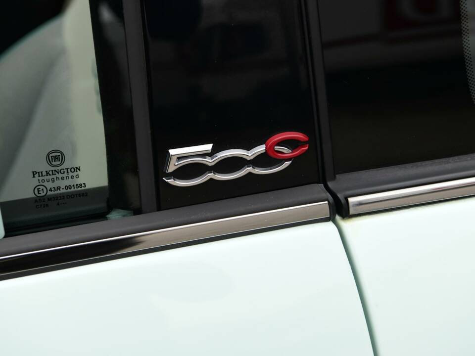 Image 35/45 of FIAT 500 C (2015)