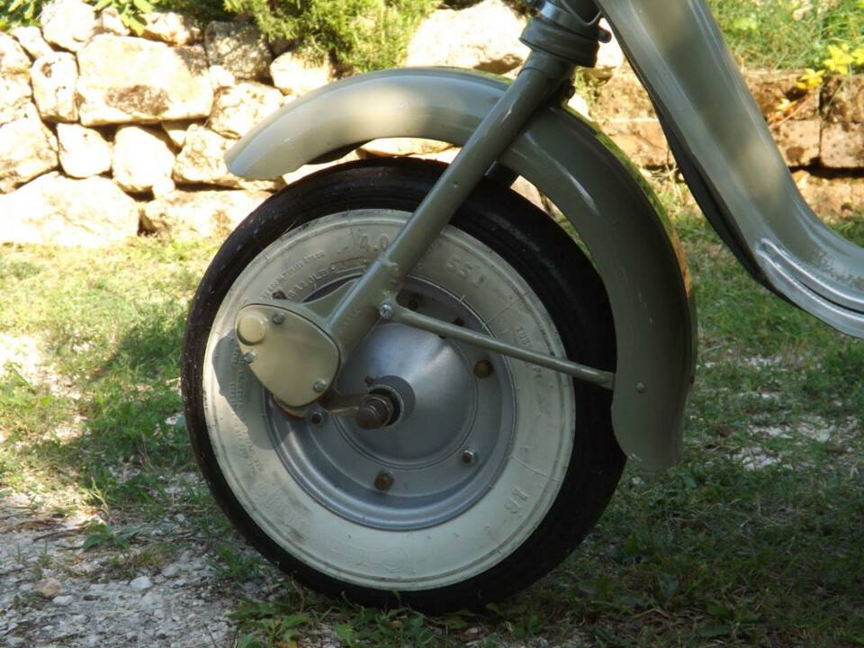 Immagine 44/50 di Innocenti Lambretta D 125 (1958)