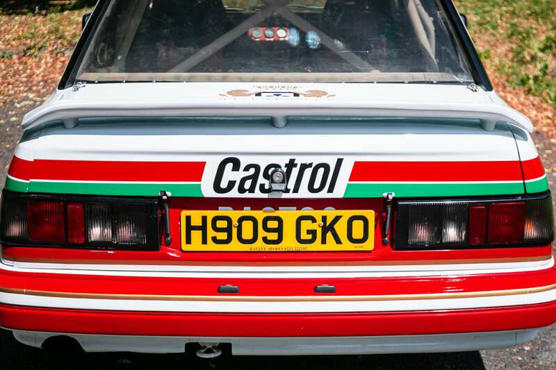 Imagen 40/48 de Ford Sierra RS Cosworth (1990)