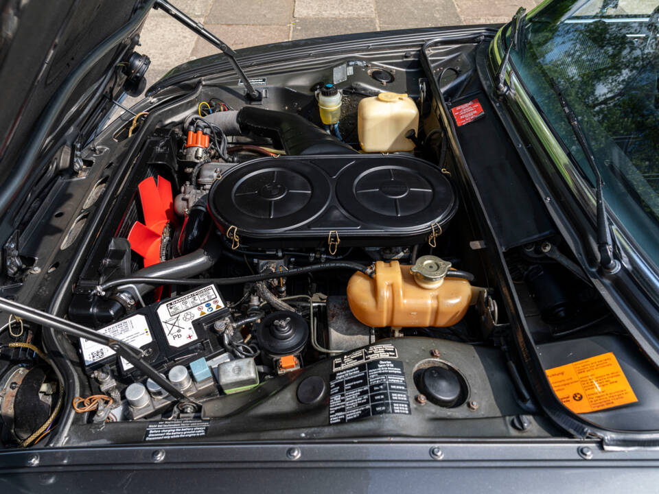 Afbeelding 29/29 van BMW 3,3 L (1975)