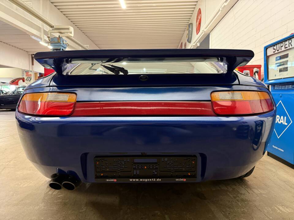 Bild 16/17 von Porsche 928 S4 (1990)