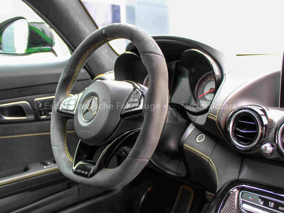 Immagine 25/35 di Mercedes-AMG GT-R (2018)