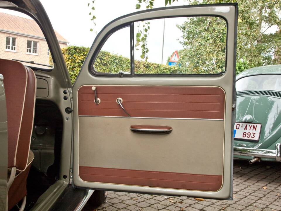 Image 40/52 of Volkswagen Beetle 1200 Export "Dickholmer" (1957)