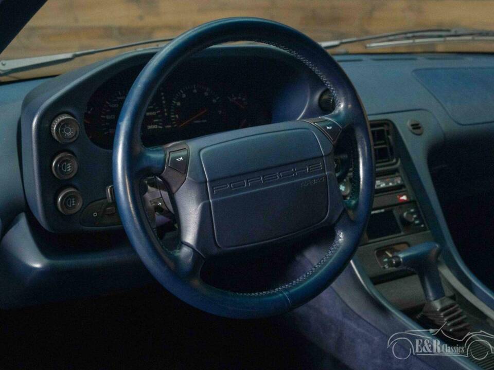 Image 11/19 of Porsche 928 GTS (1992)