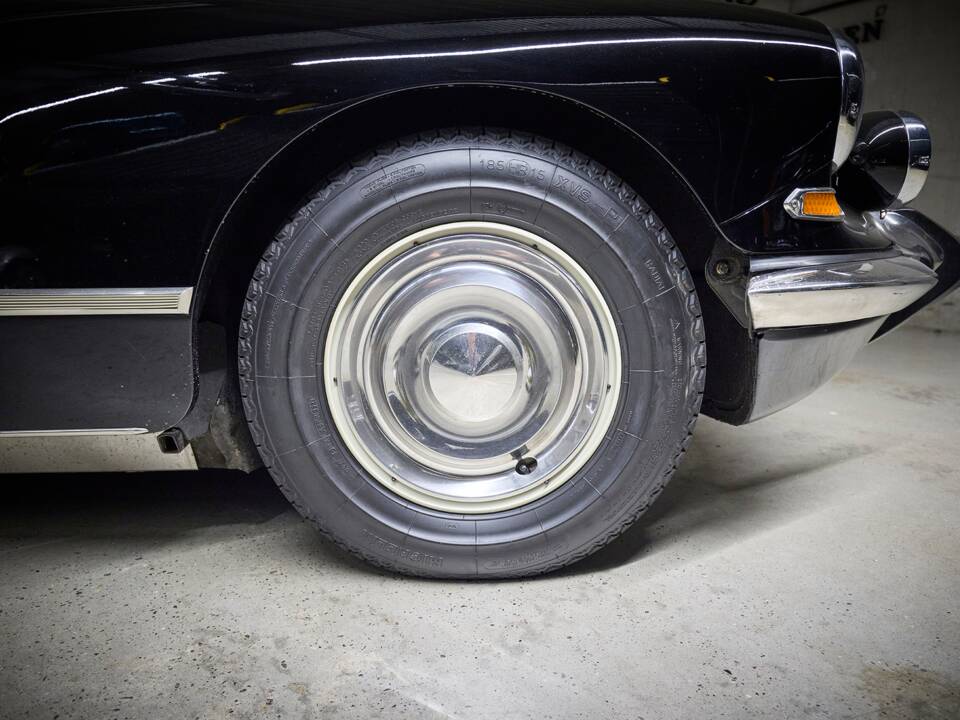 Image 28/97 of Citroën DS 20 Chapron (1972)