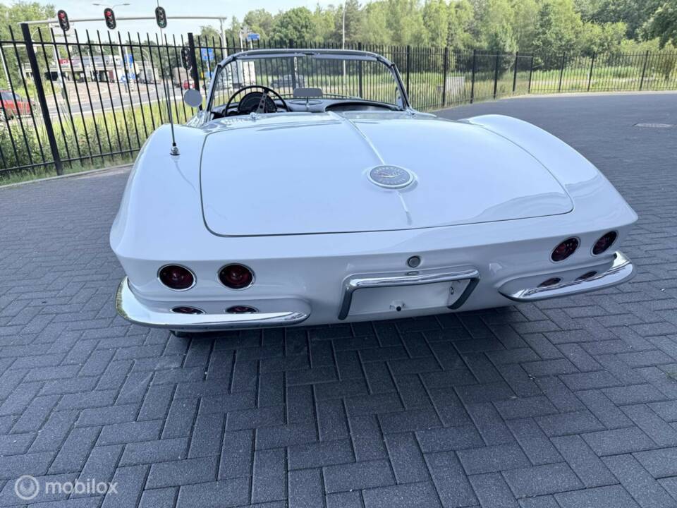 Image 9/24 of Chevrolet Corvette (1962)