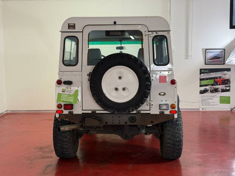 Image 5/27 of Land Rover Defender 90 Td5 (2000)
