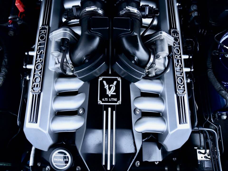 Image 31/50 of Rolls-Royce Phantom VII (2009)