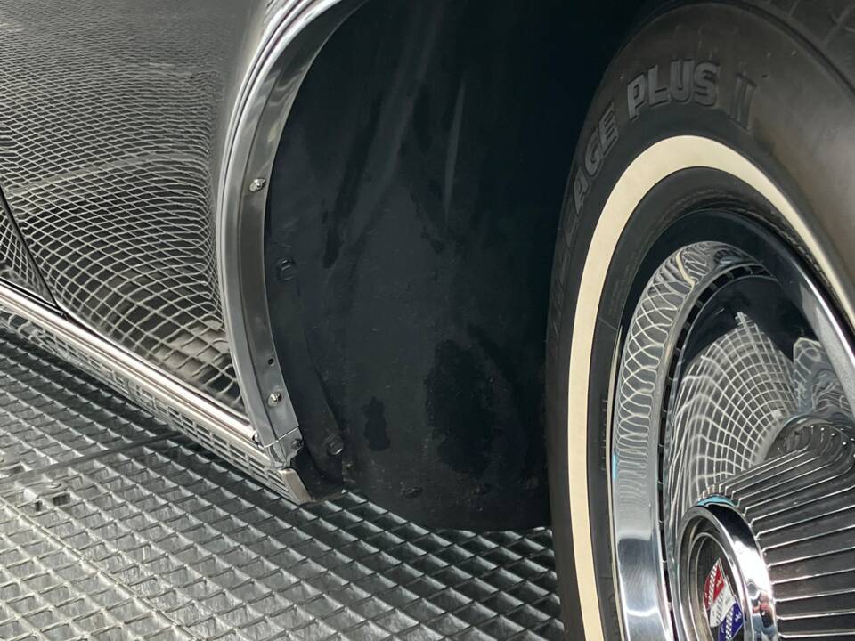 Bild 12/26 von Buick Electra 225 (1968)