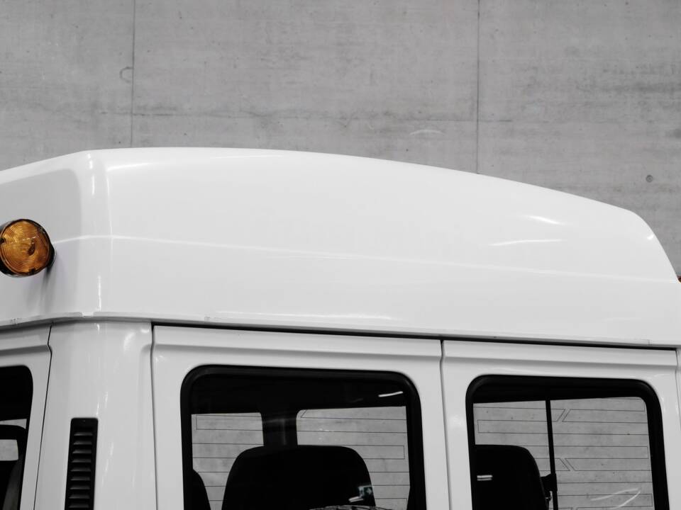 Immagine 36/43 di Mercedes-Benz MB 100 D lang (1993)