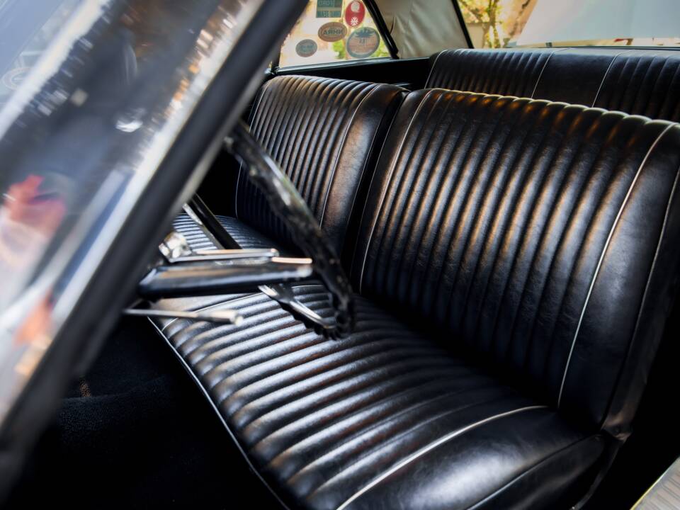 Afbeelding 54/91 van Ford Fairlane 500 (1963)