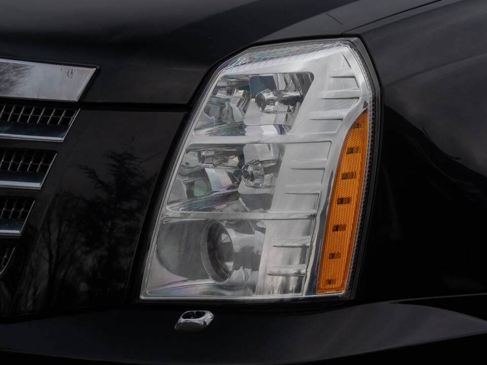 Afbeelding 25/50 van Cadillac Escalade EXT (2010)