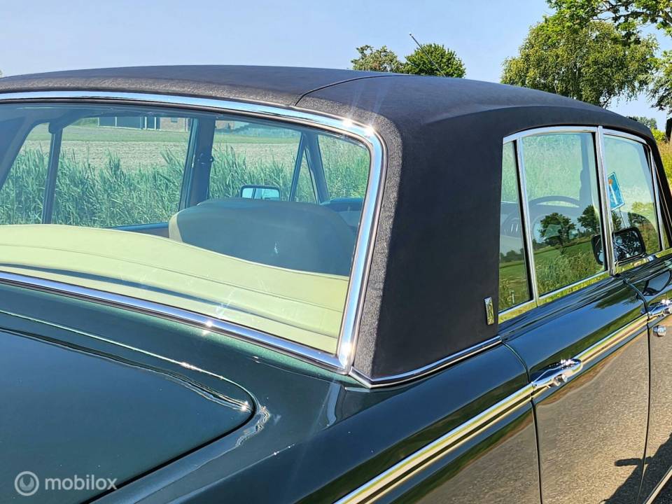 Afbeelding 13/41 van Rolls-Royce Silver Shadow II (1978)