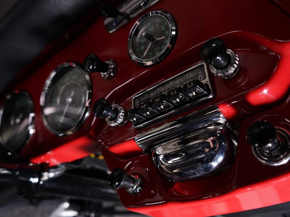 Image 21/26 of Porsche 356 C 1600 SC (1964)