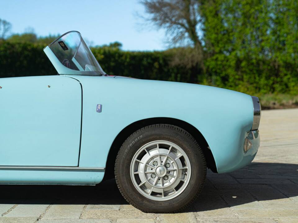 Imagen 33/50 de Abarth 750 Allemano Spider (1958)