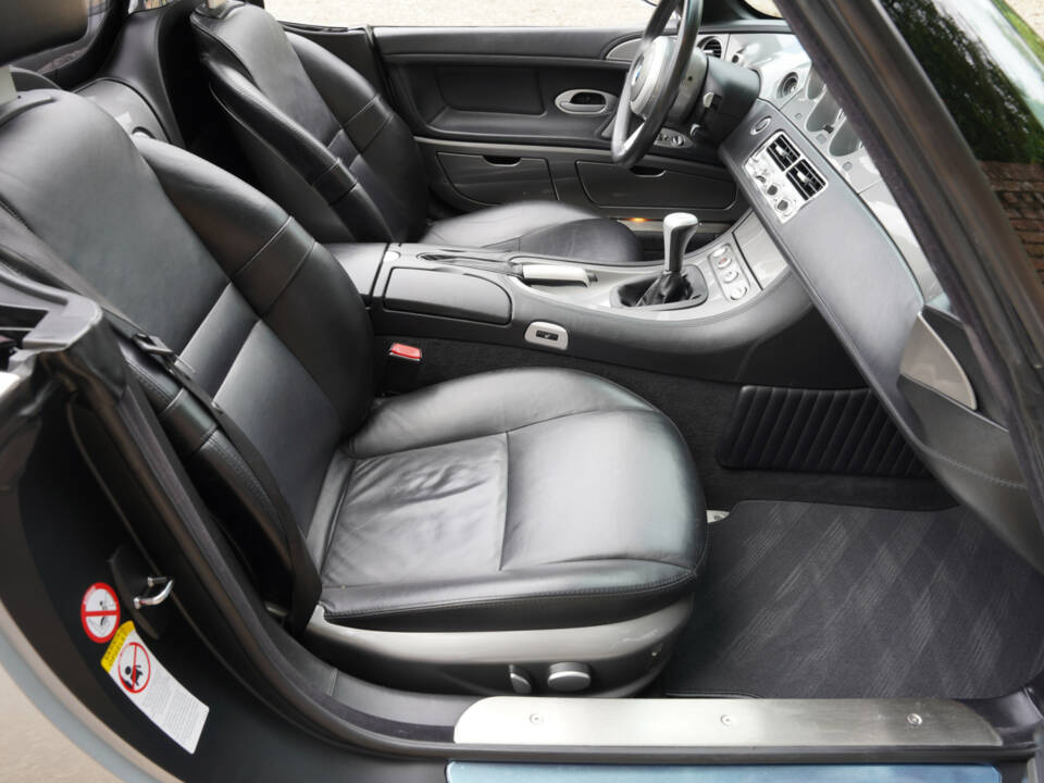 Image 47/50 of BMW Z8 (2000)
