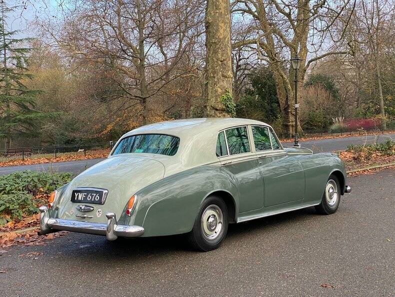 Image 44/50 of Bentley S 2 (1959)