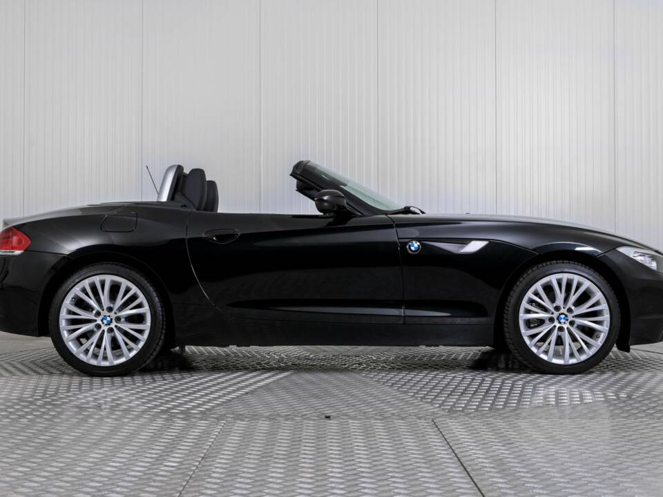 Image 21/50 of BMW Z4 sDrive23i (2010)