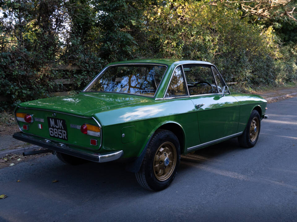 Image 6/14 de Lancia Fulvia 1.3 S (1976)