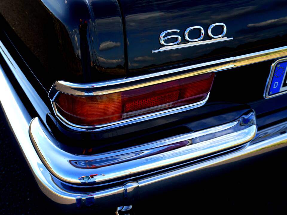 Image 15/78 of Mercedes-Benz 600 (1965)