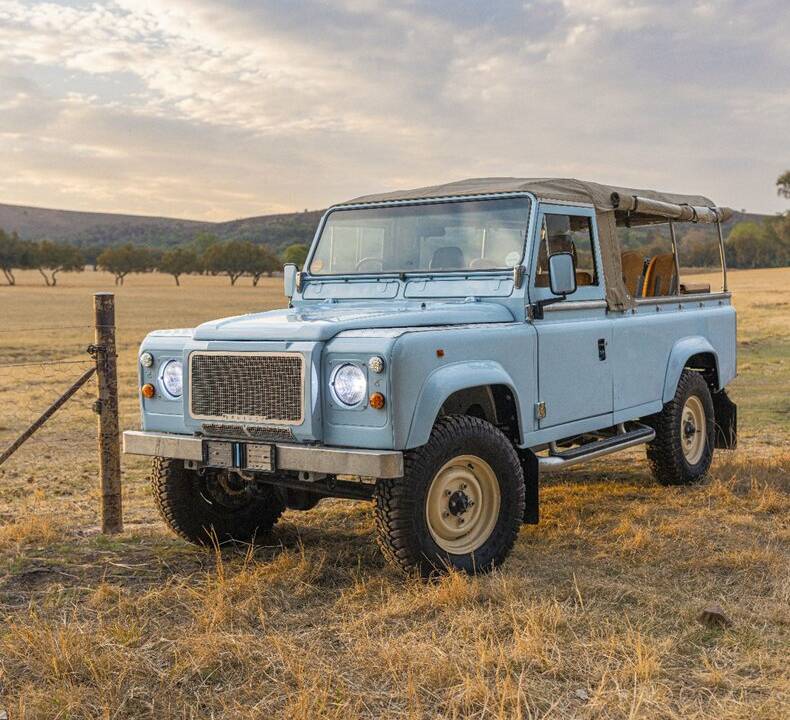 Afbeelding 11/17 van Land Rover 110 (1998)