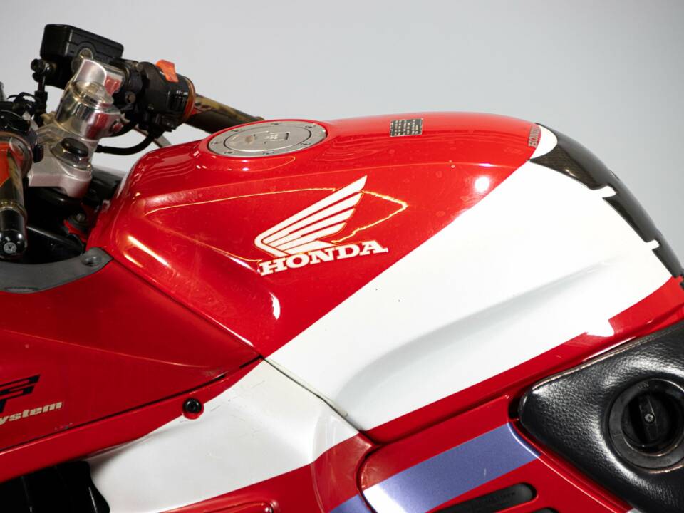 Immagine 27/46 di Honda DUMMY (1995)