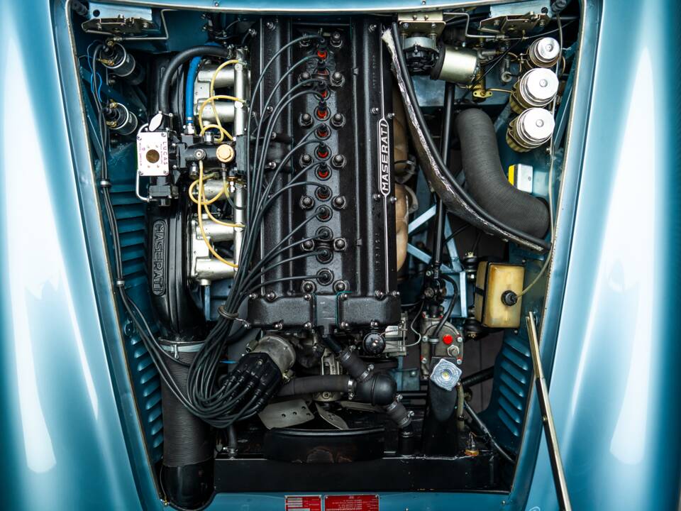 Image 87/97 of Maserati Mistral 3700 (1965)