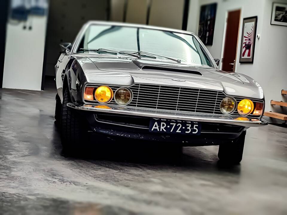Afbeelding 3/8 van Aston Martin DBS (1968)