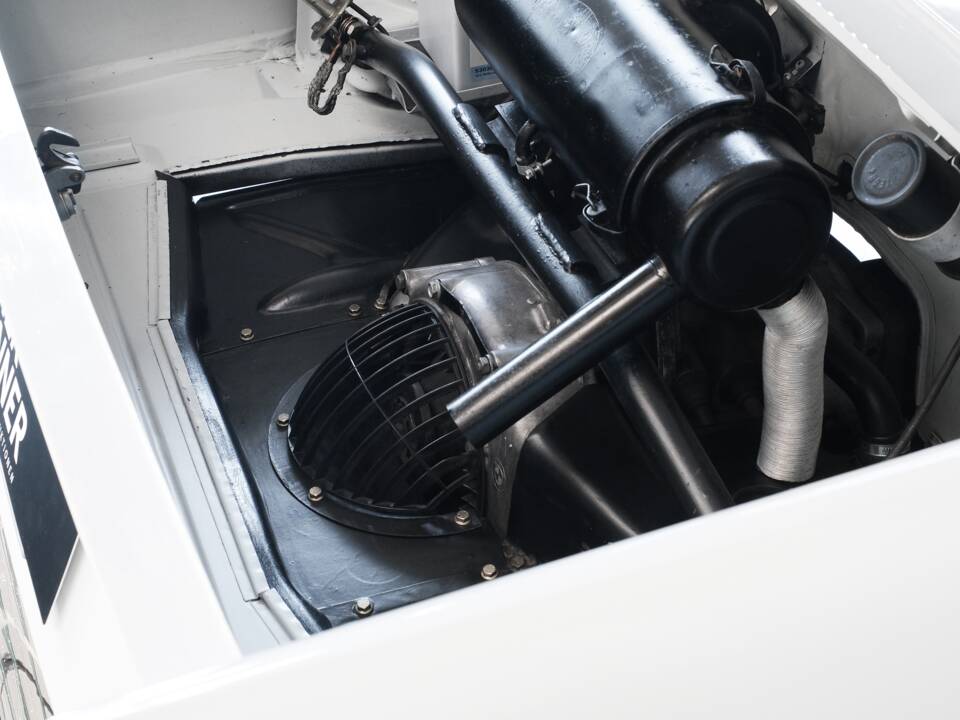 Image 44/50 of BMW 700 LS Luxus (1965)