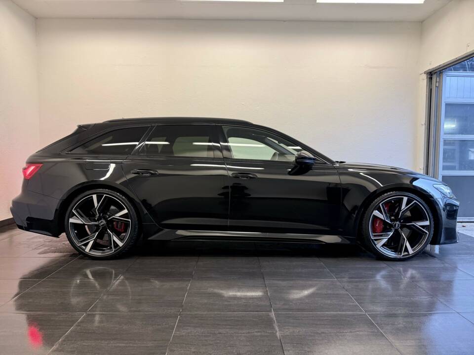 Image 5/28 de Audi RS6 Avant (2019)