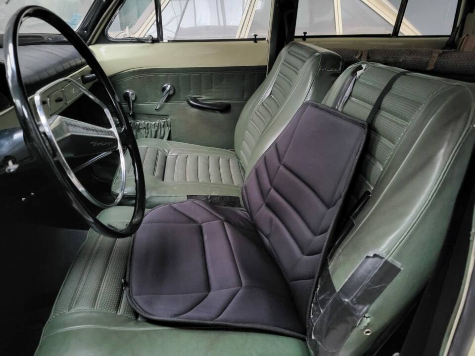 Image 4/5 of Volvo Amazon (1966)