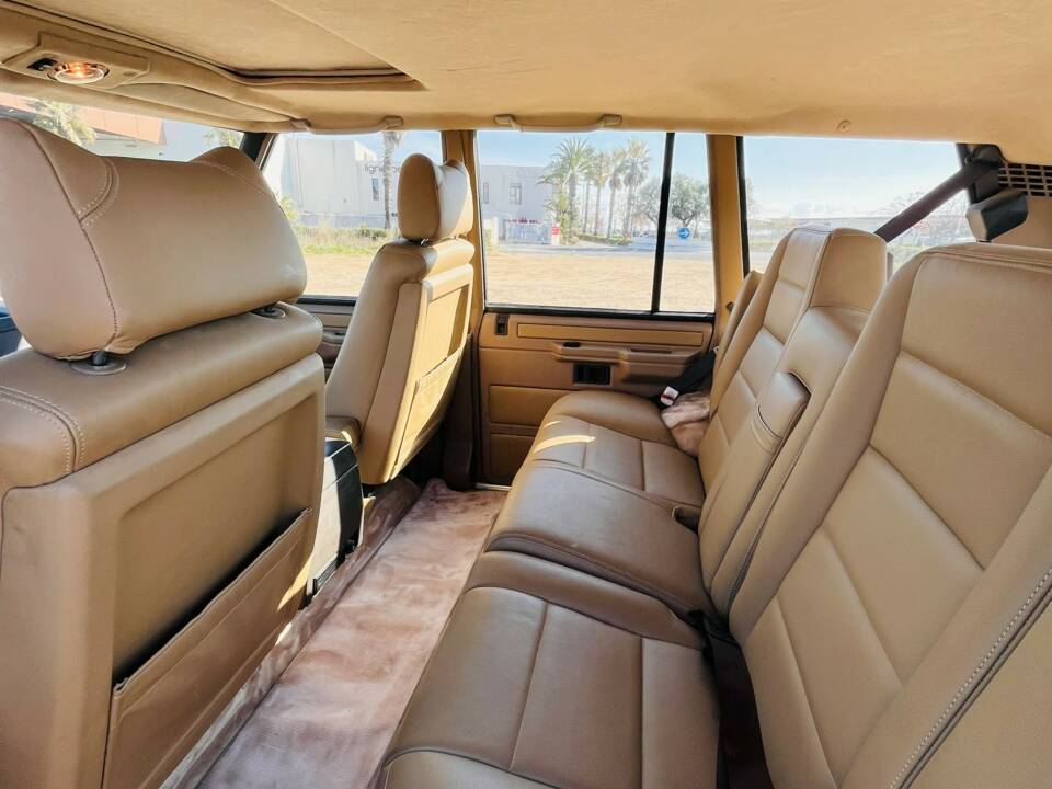 Image 7/8 of Land Rover Range Rover Classic 3.9 (1990)