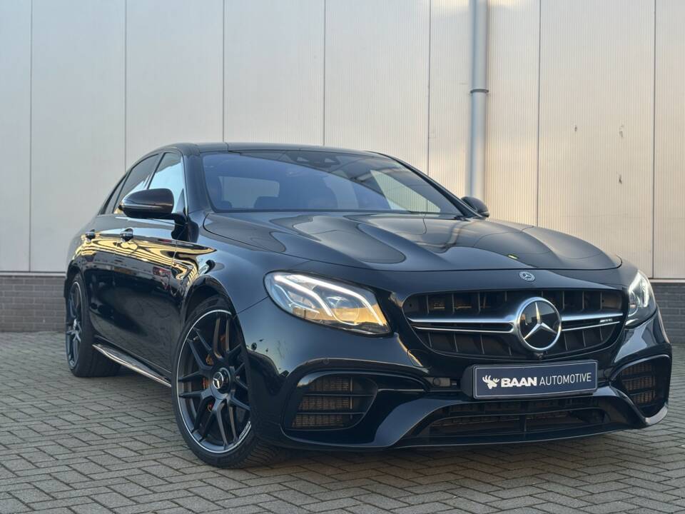 Bild 9/47 von Mercedes-Benz AMG E 63 S 4MATIC+ (2018)