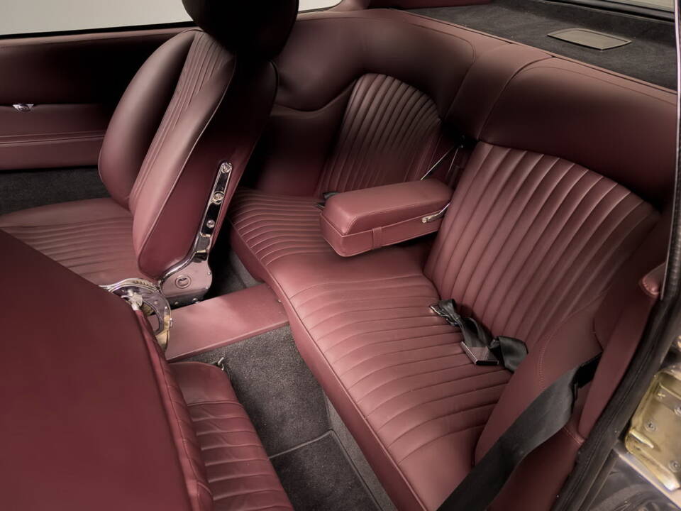 Bild 24/34 von Aston Martin DBS Vantage (1969)