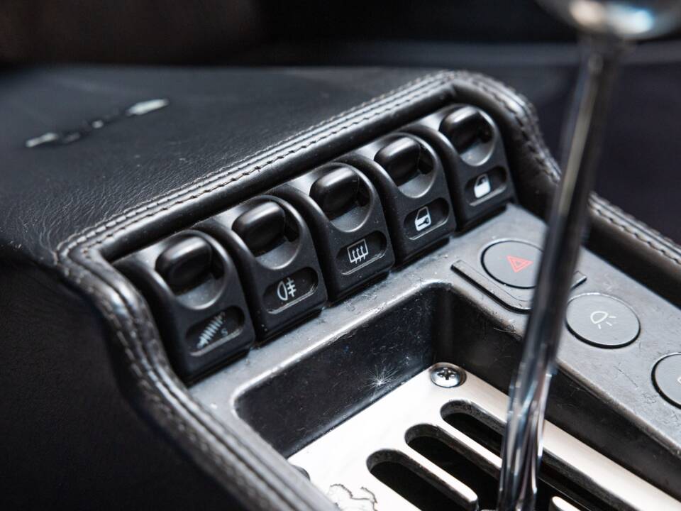Afbeelding 16/40 van Ferrari F 355 Berlinetta (1996)