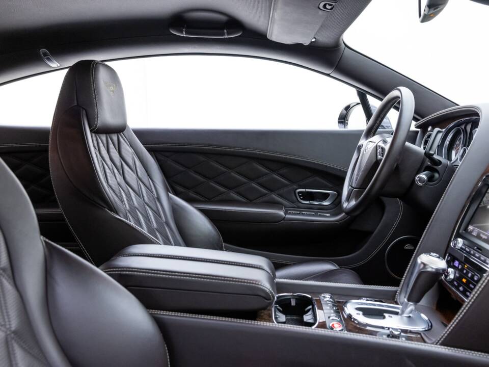 Image 20/26 of Bentley Continental GT (2012)