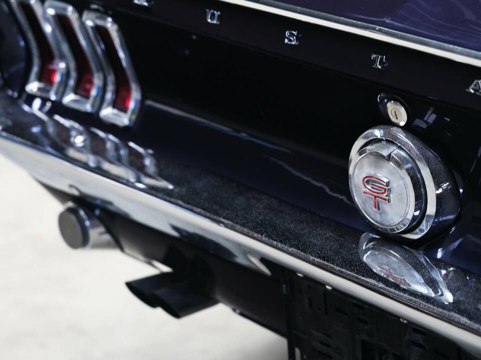 Image 34/57 of Ford Mustang 302 (1968)