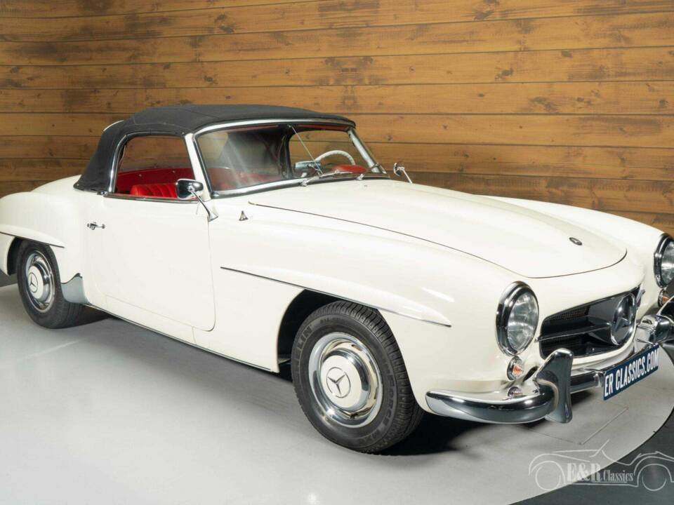 Afbeelding 3/19 van Mercedes-Benz 190 SL (1961)