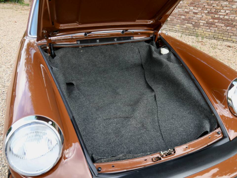 Imagen 43/50 de Porsche 911 2.7 S (1975)