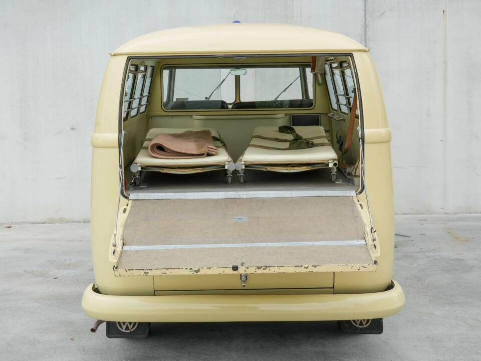 Bild 30/37 von Volkswagen T1 Kastenwagen (1966)
