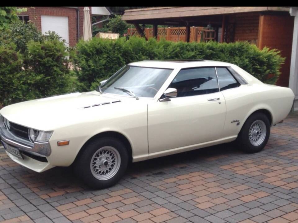 Image 6/55 of Toyota Celica ST (1972)