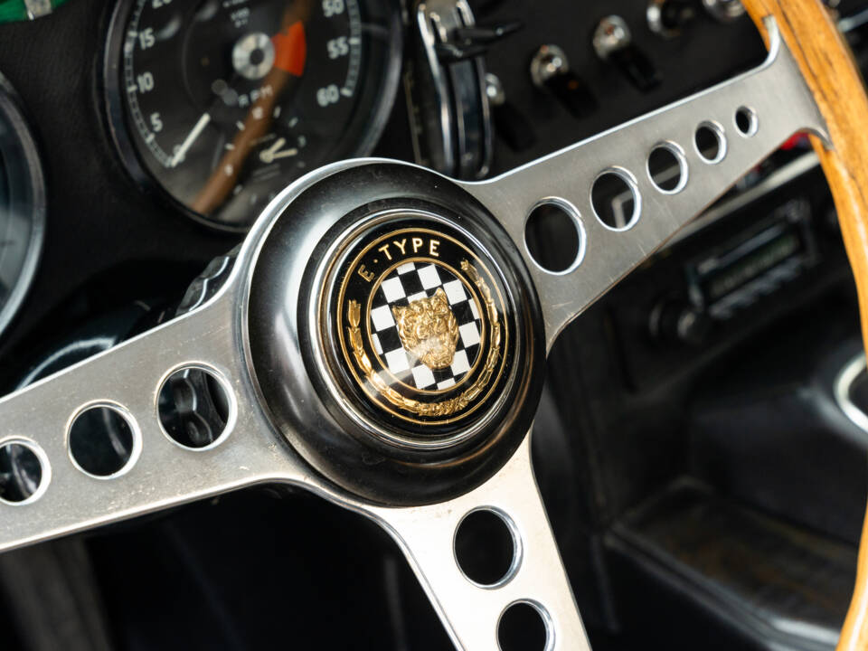 Afbeelding 46/79 van Jaguar E-Type 4.2 (1967)
