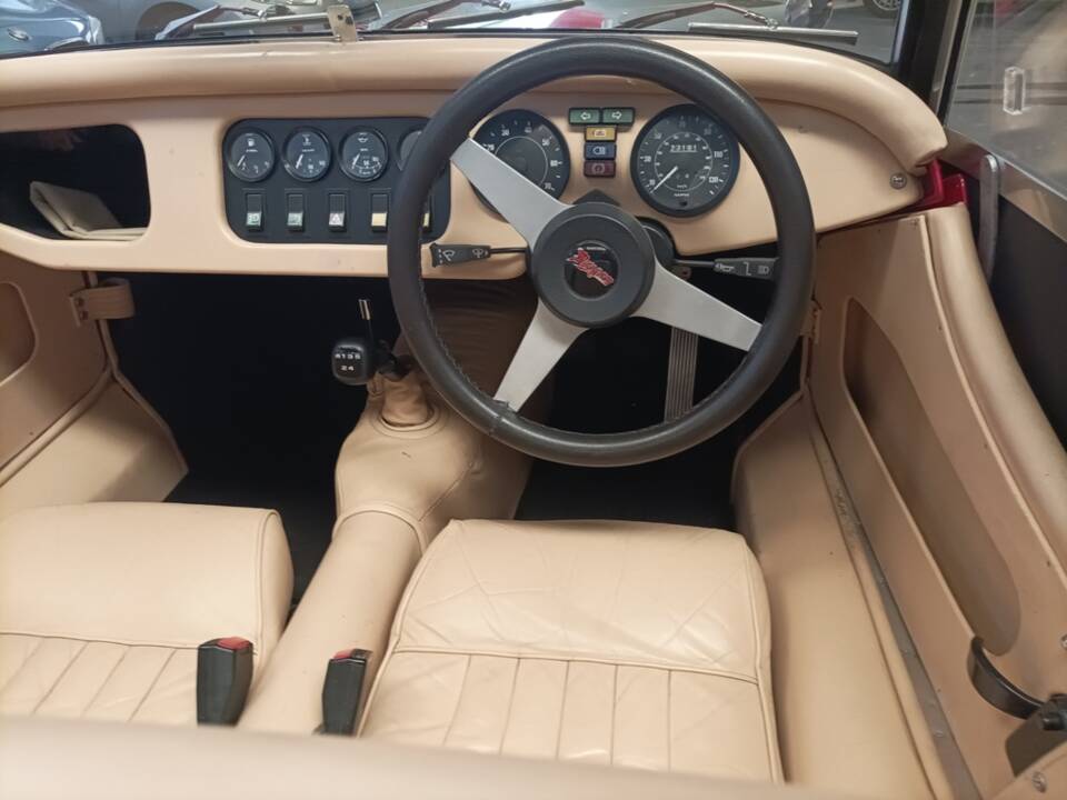 Image 17/33 of Morgan 4/4 1600 (1988)