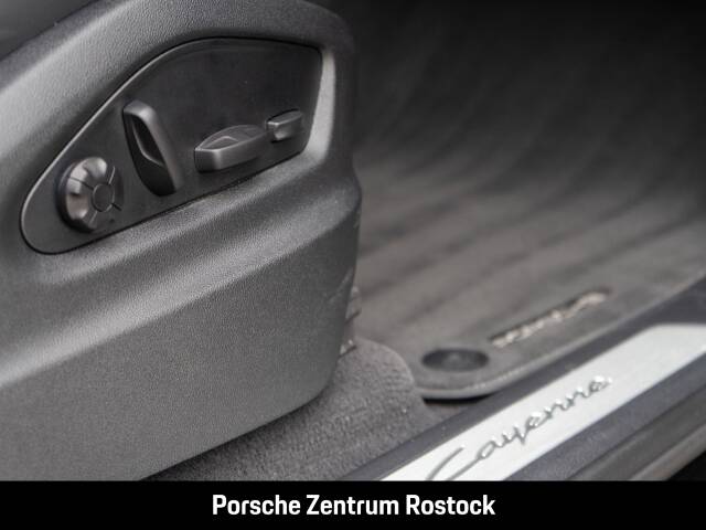 Imagen 21/34 de Porsche Cayenne Coupé E-Hybrid (2025)