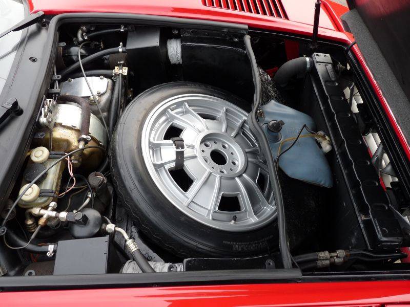 Afbeelding 11/12 van Ferrari 308 GTB (1976)